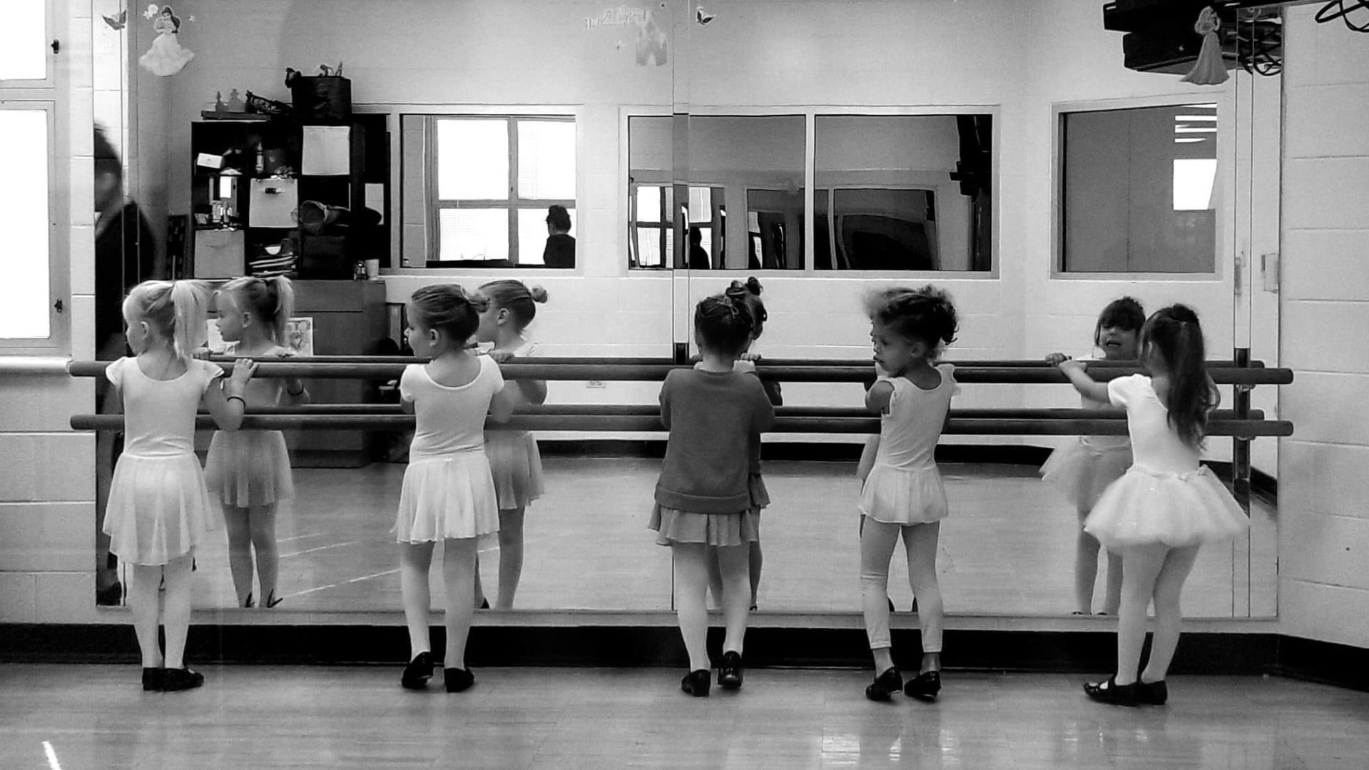 Nancy Delong: Dance Class